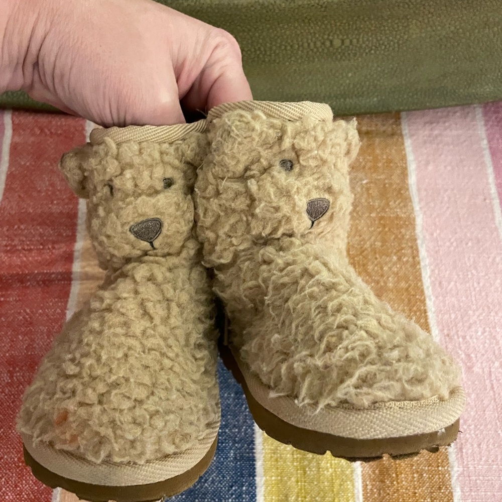 GAP Teddy Bear Boots